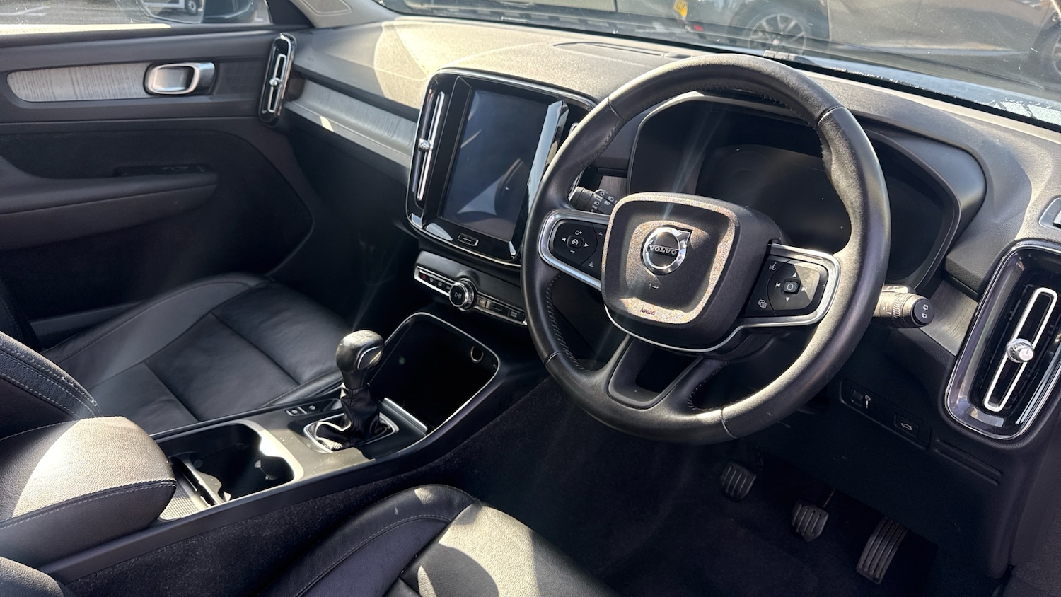 Used Volvo XC40 2020 for sale - 76412405: Photo 11