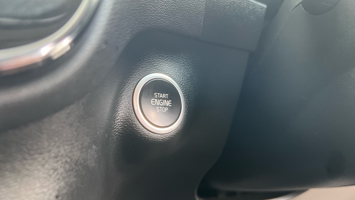 Used Volvo XC40 2020 for sale - 76412405: Photo 42