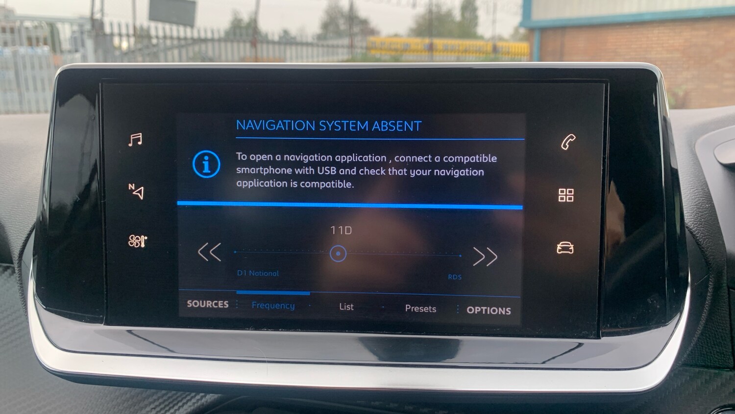 Used Peugeot 208 2021 for sale - 76234635: Photo 12