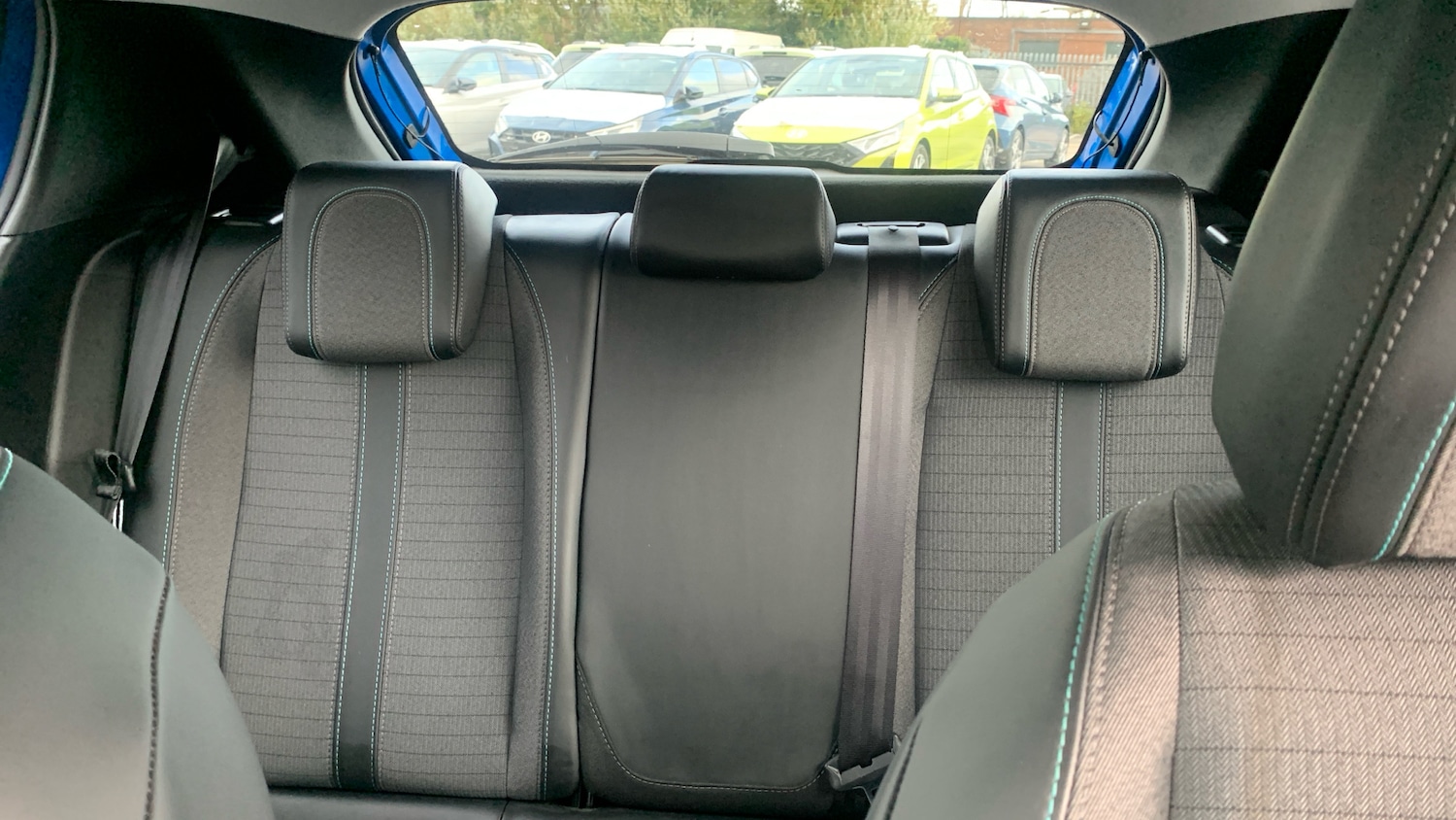 Used Peugeot 208 2021 for sale - 76234635: Photo 15