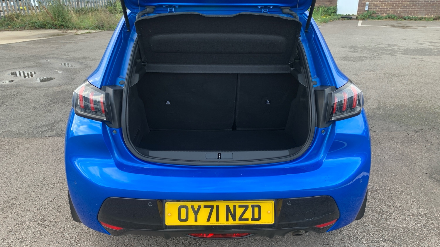 Used Peugeot 208 2021 for sale - 76234635: Photo 4