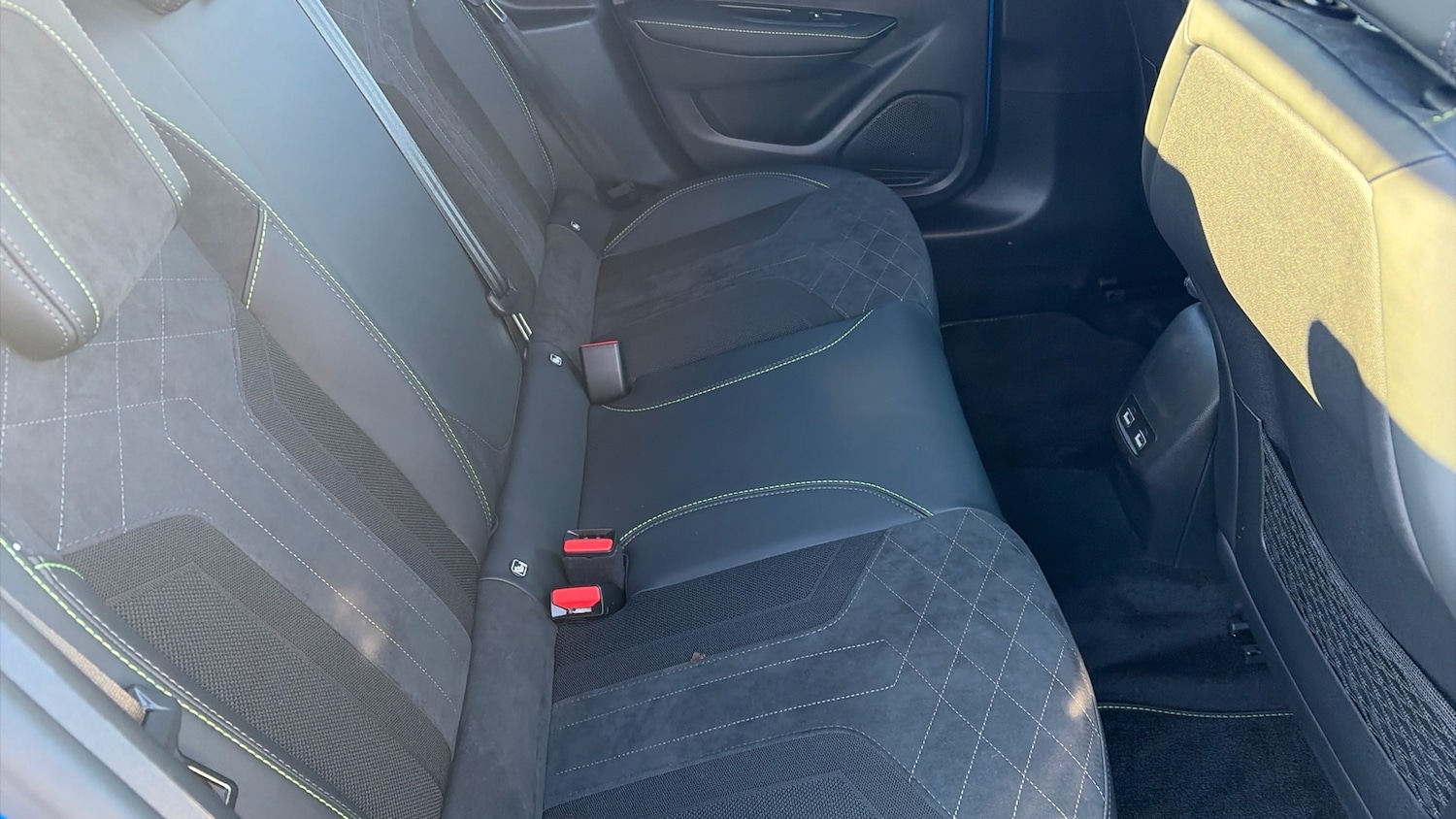 Used Peugeot 208 2023 for sale - 77086470: Photo 16