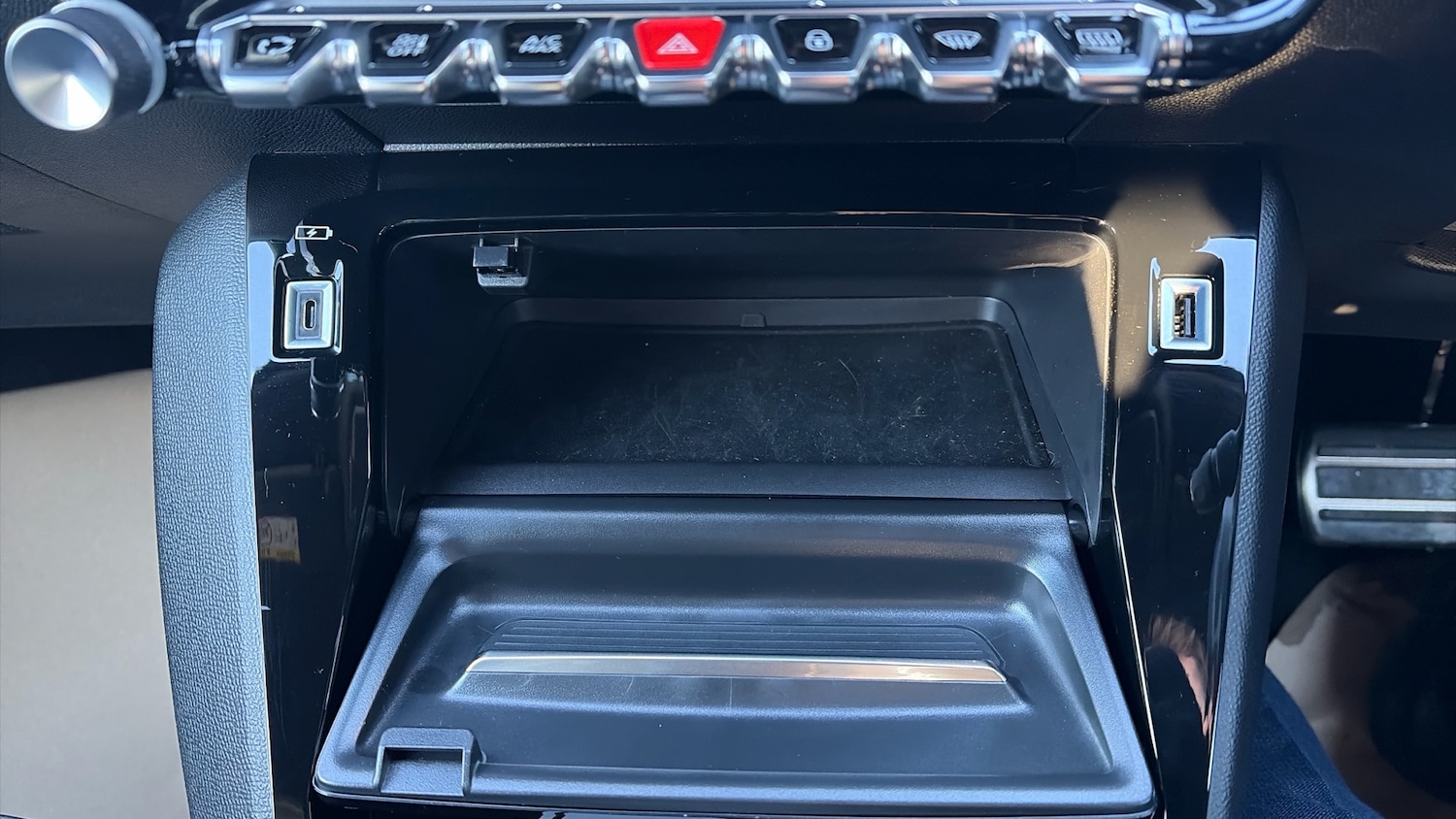 Used Peugeot 208 2023 for sale - 77086470: Photo 33