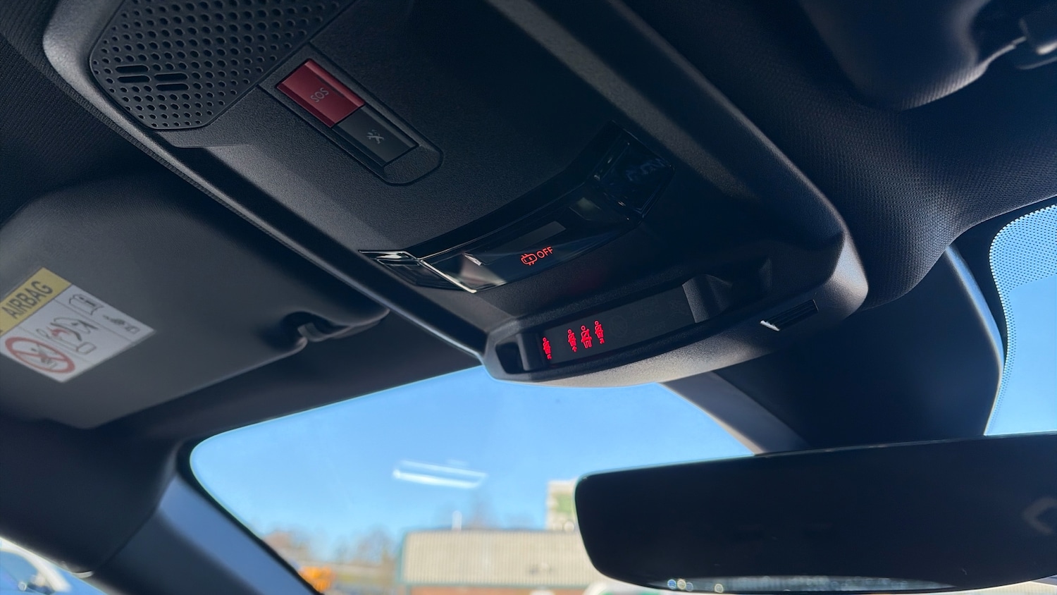 Used Peugeot 208 2023 for sale - 77086470: Photo 39