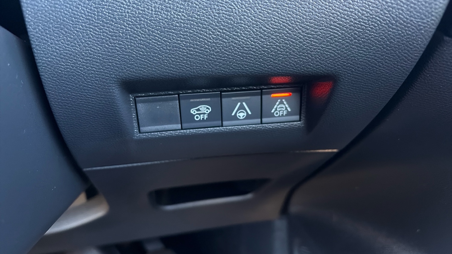 Used Peugeot 208 2023 for sale - 77086470: Photo 41