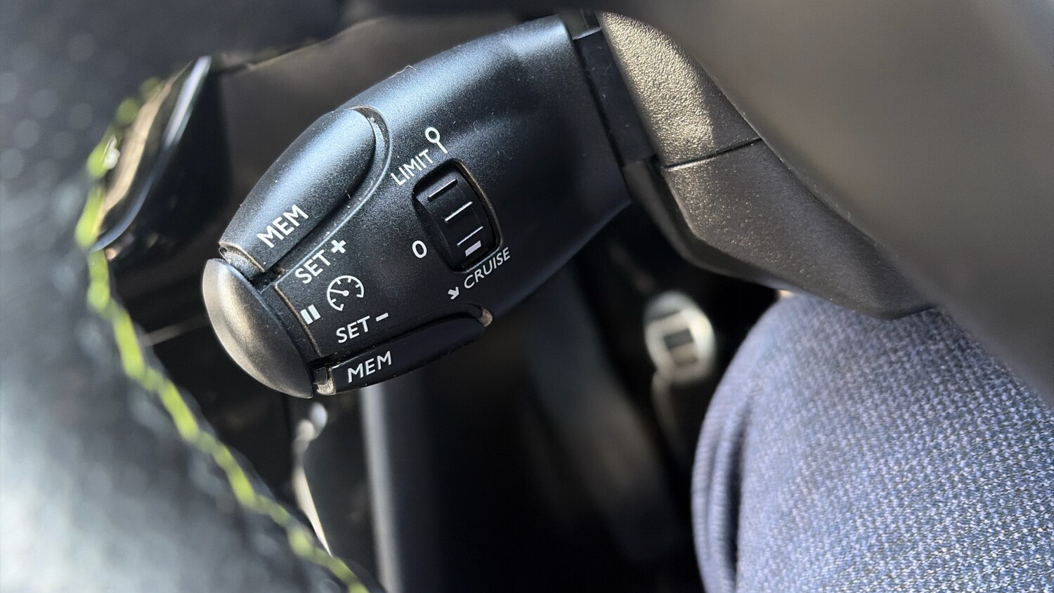 Used Peugeot 2008 2022 for sale - 76389435: Photo 33