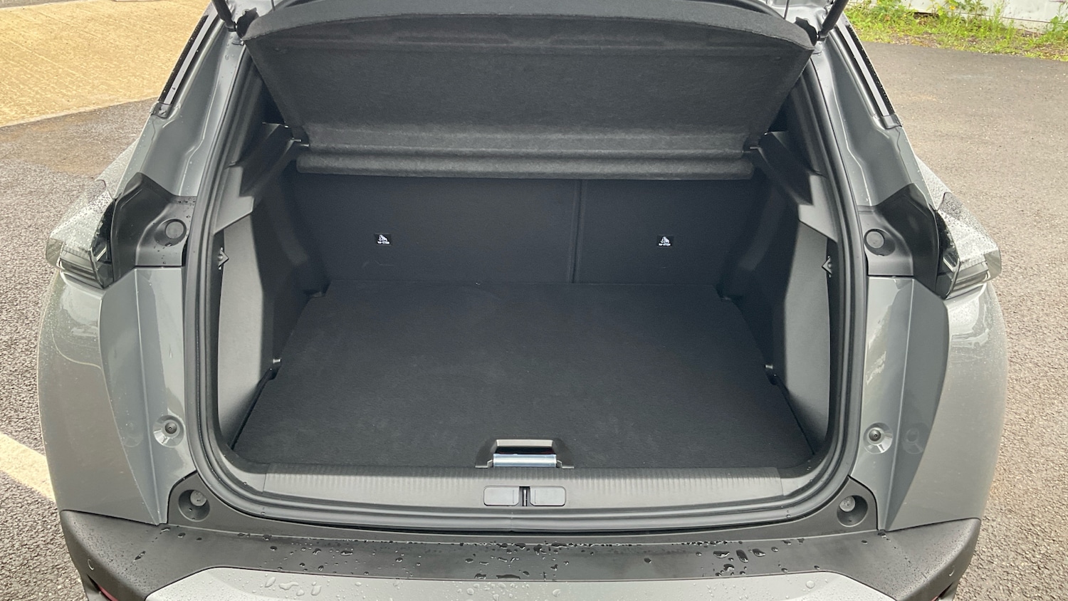 Used Peugeot 2008 2025 for sale - 77915902: Photo 4