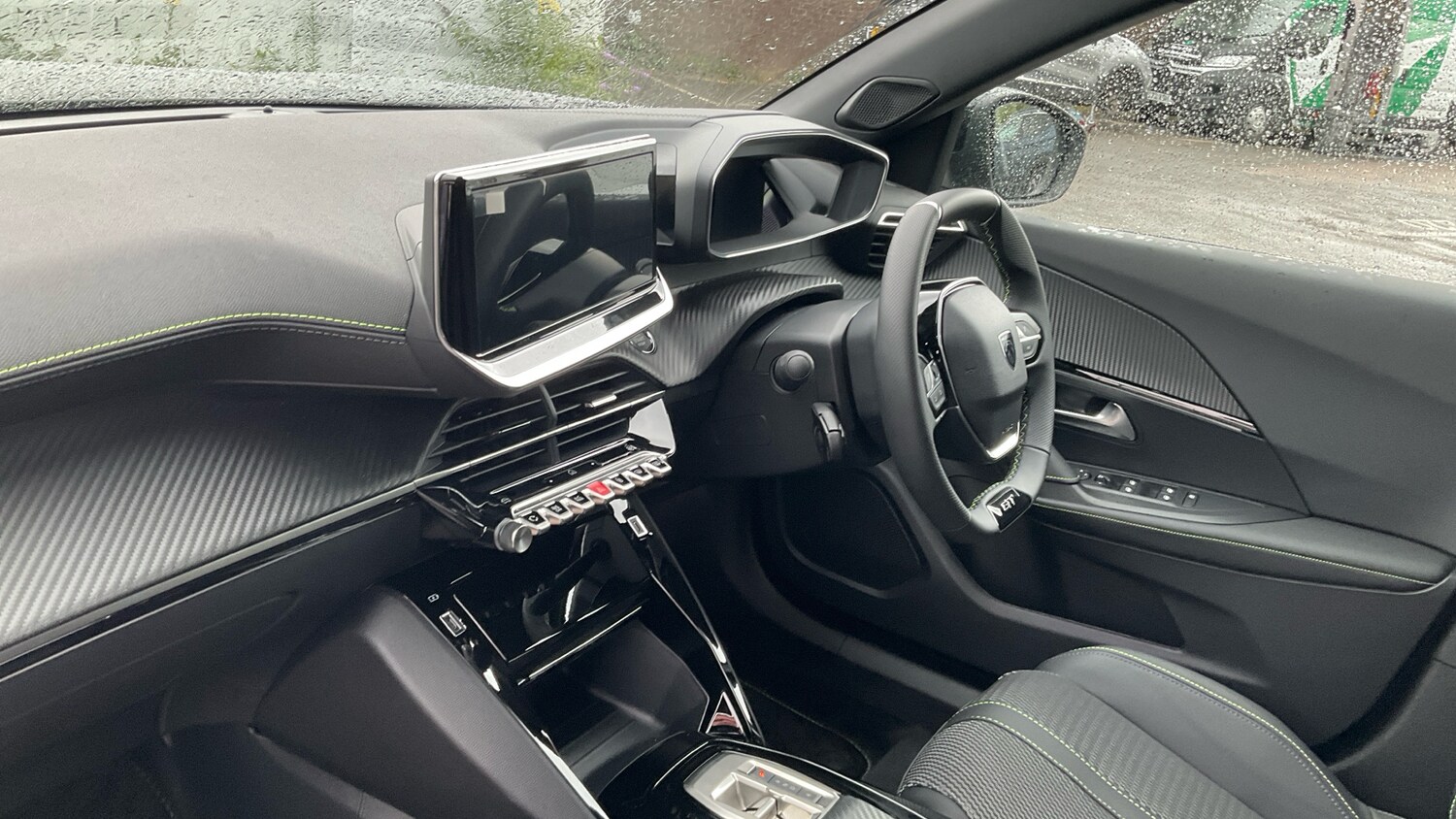 Used Peugeot 2008 2025 for sale - 77915902: Photo 9