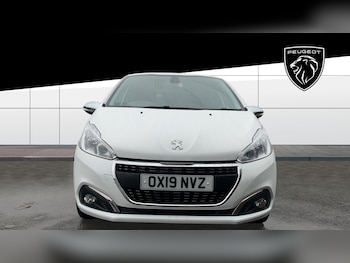 Used Peugeot 208 2019 for sale - 77438135: Photo