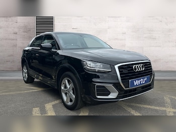 Audi - Q2