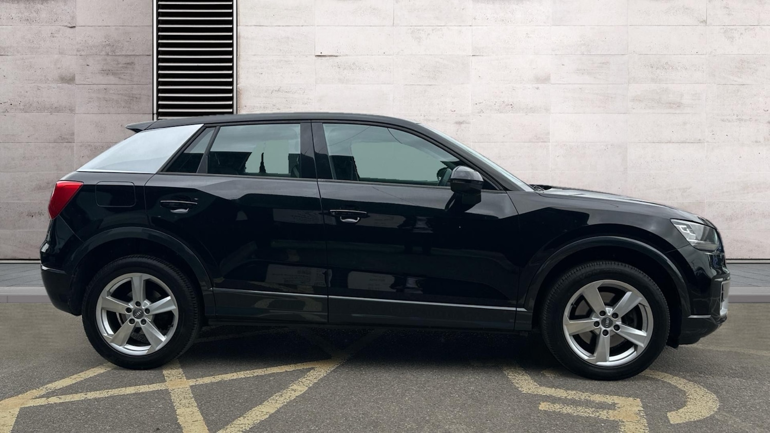 Used Audi Q2 2019 for sale - 76170620: Photo 3