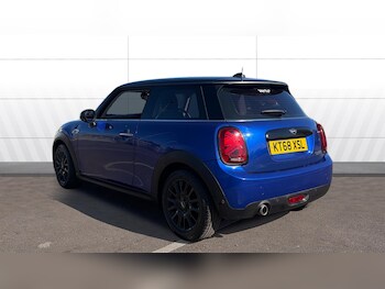 Used MINI Hatch 2018 for sale - 78354054: Photo