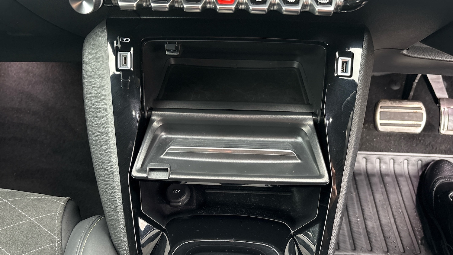 Used Peugeot 2008 2022 for sale - 77033338: Photo 27