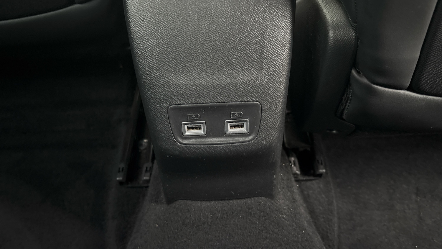 Used Peugeot 2008 2022 for sale - 77033338: Photo 29