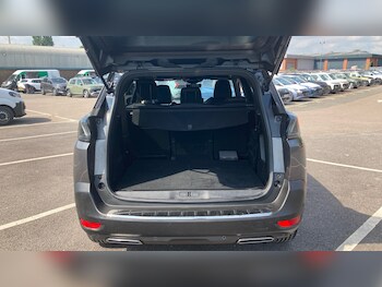 Used Peugeot 5008 2023 for sale - 78328299: Photo