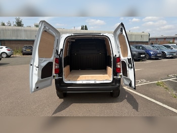 Used Peugeot Partner 2026 for sale - 79125452: Photo