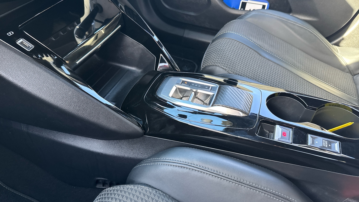 Used Peugeot 2008 2023 for sale - 76720418: Photo 13