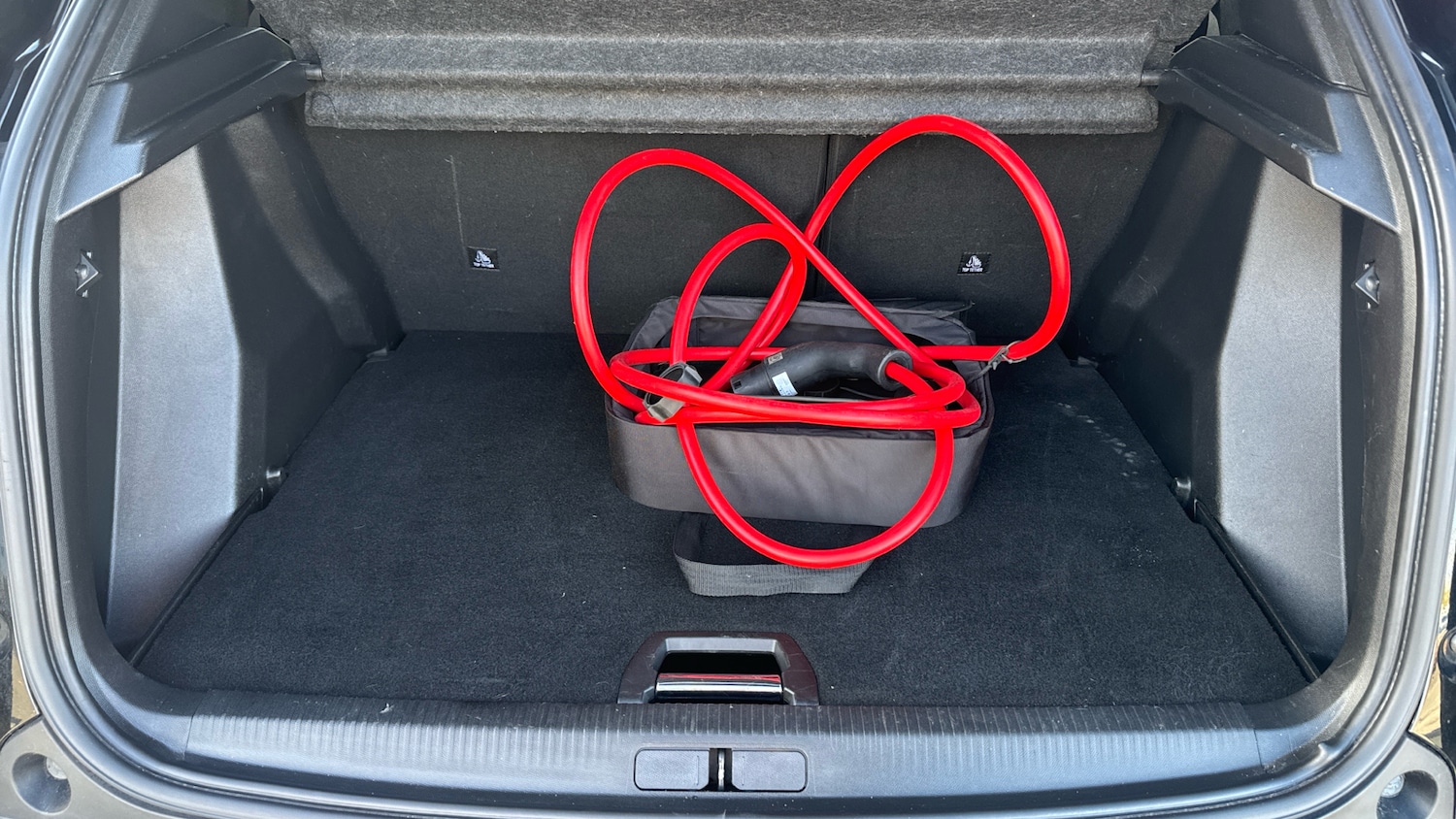 Used Peugeot 2008 2023 for sale - 76720418: Photo 4