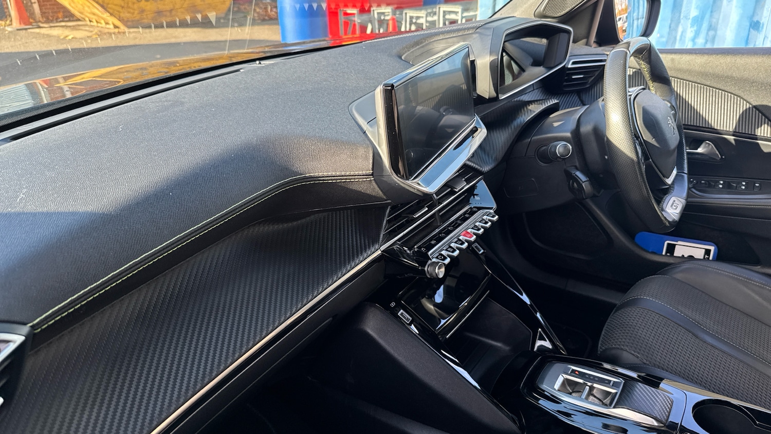 Used Peugeot 2008 2023 for sale - 76720418: Photo 9