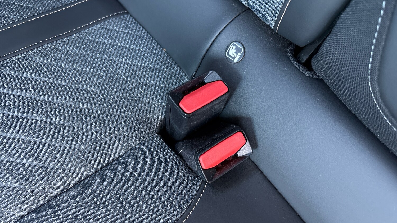 Used Peugeot 2008 2025 for sale - 76576504: Photo 17