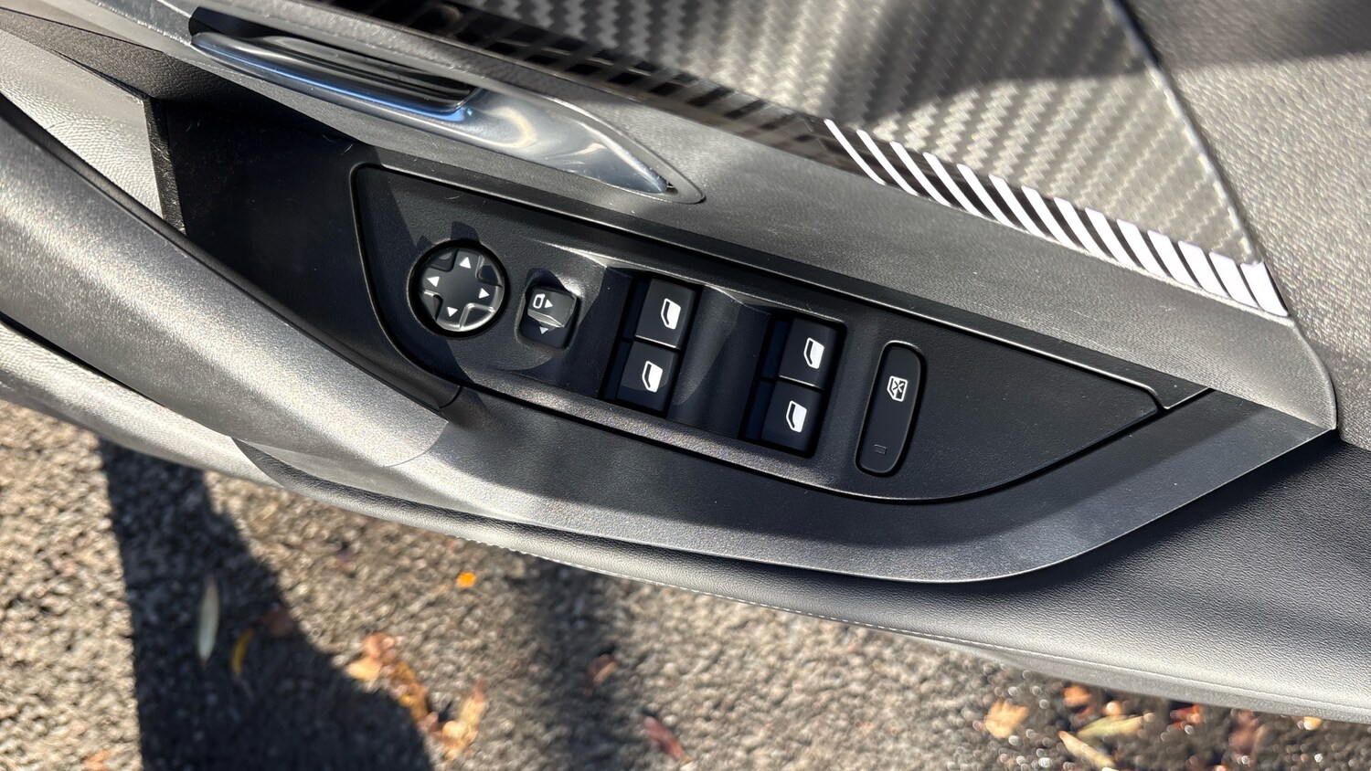 Used Peugeot 2008 2025 for sale - 76576504: Photo 30