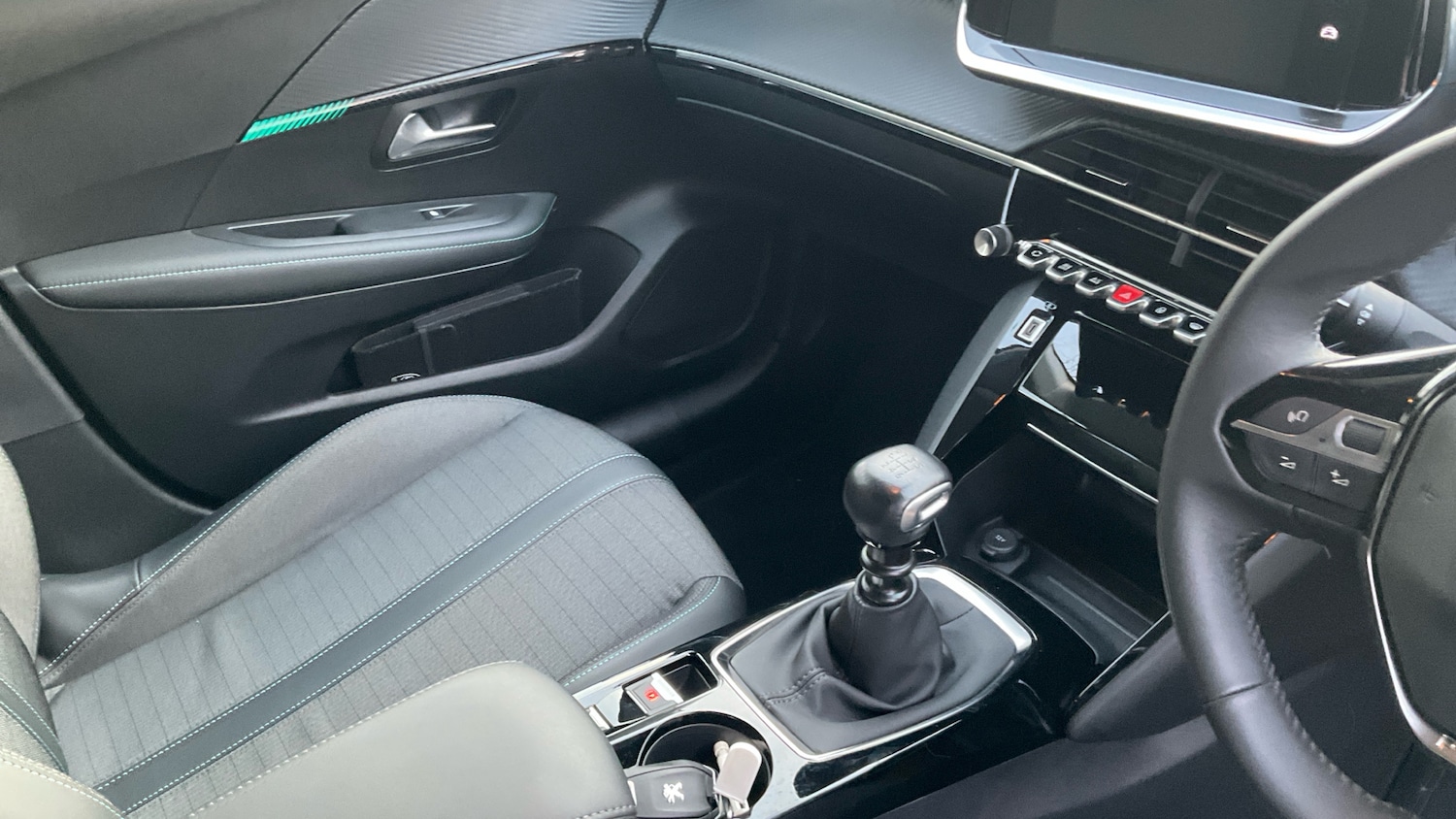 Used Peugeot 208 2023 for sale - 77432460: Photo 14