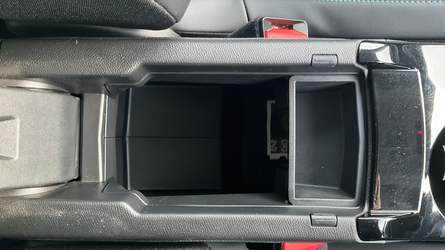 Used Peugeot 208 2023 for sale - 77432460: Photo 35