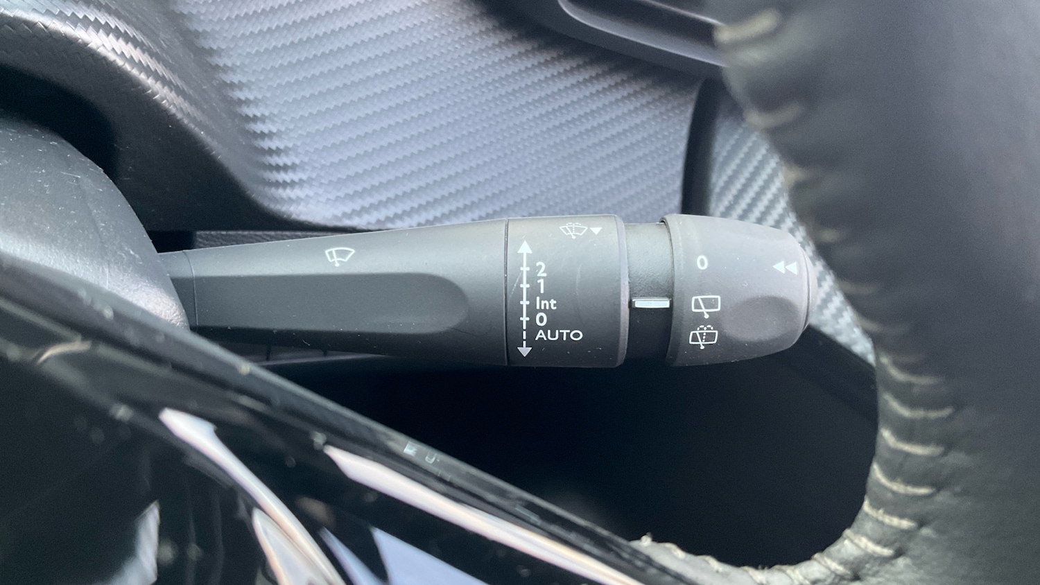 Used Peugeot 208 2023 for sale - 77432460: Photo 40