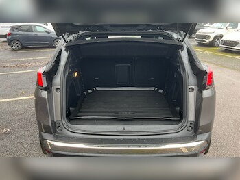 Used Peugeot 3008 2023 for sale - 77493155: Photo