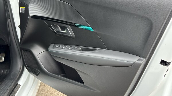 Used Peugeot 208 2023 for sale - 75406397: Photo 28