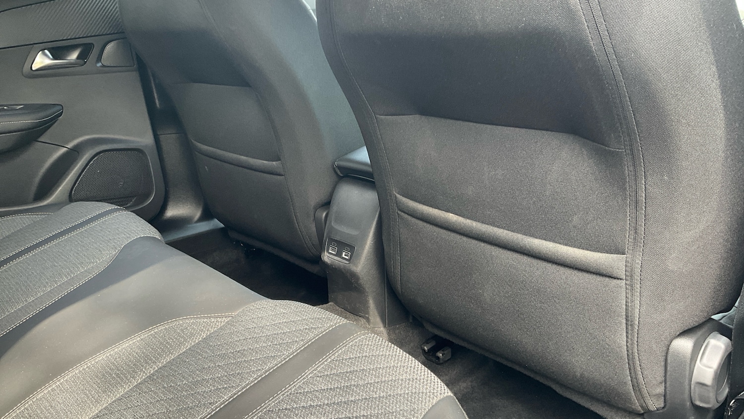 Used Peugeot 2008 2024 for sale - 76777951: Photo 31