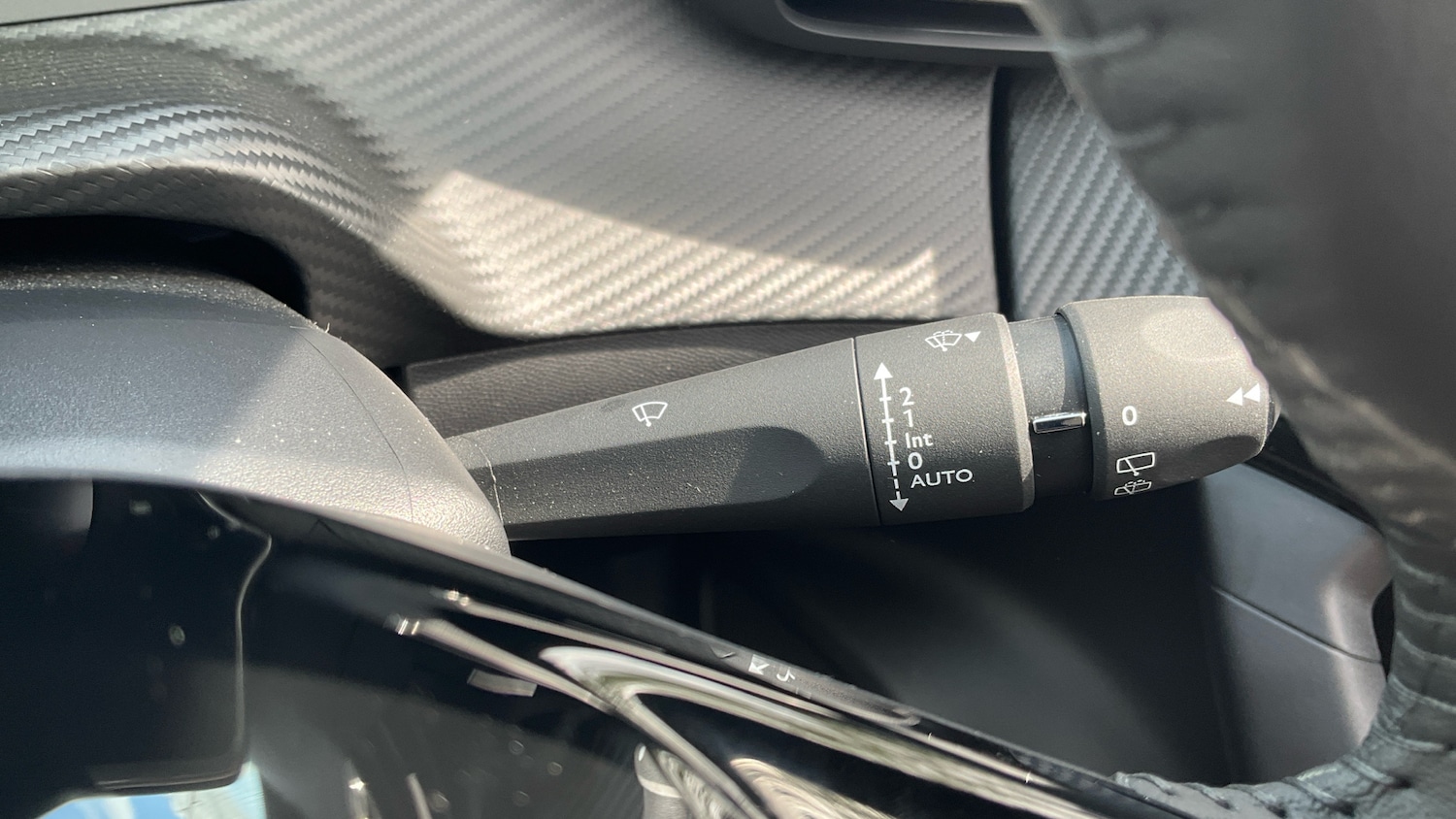 Used Peugeot 2008 2024 for sale - 76777951: Photo 36