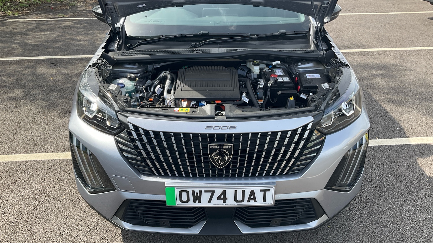 Used Peugeot 2008 2024 for sale - 76777951: Photo 8