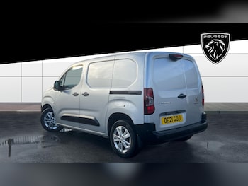 Used Peugeot Partner 2021 for sale - 77260716: Photo
