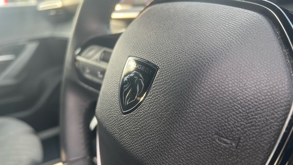 Used Peugeot 2008 2023 for sale - 76193066: Photo 32