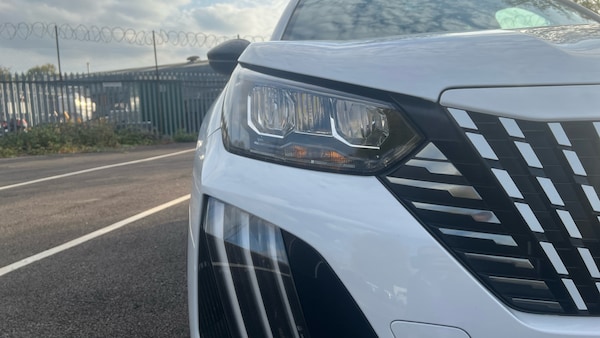 Used Peugeot 2008 2023 for sale - 76193066: Photo 38