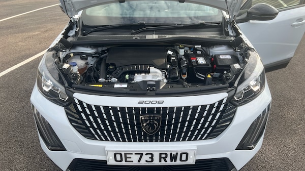 Used Peugeot 2008 2023 for sale - 76193066: Photo 8