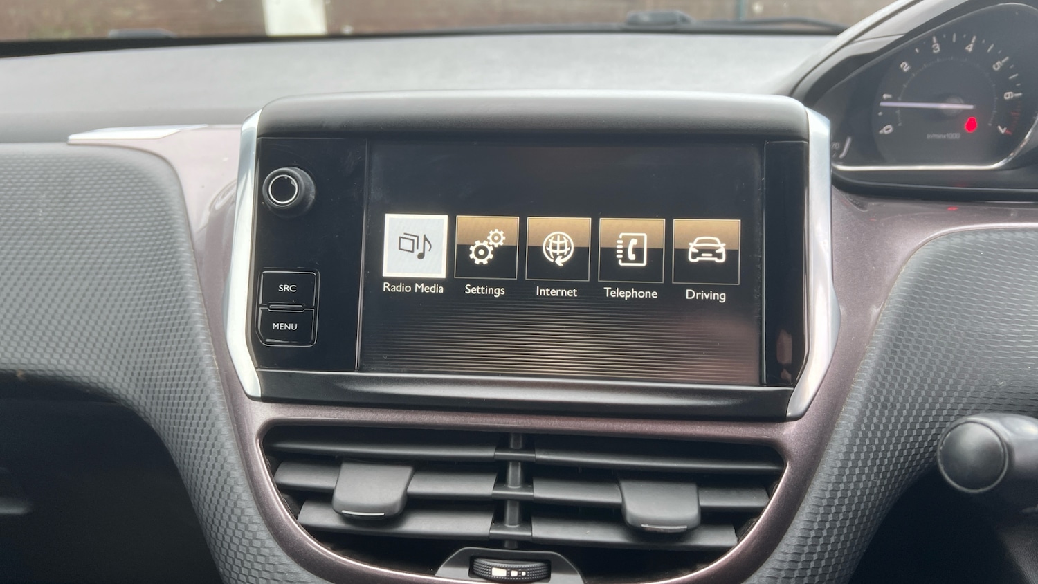 Used Peugeot 2008 2014 for sale - 77377945: Photo 12