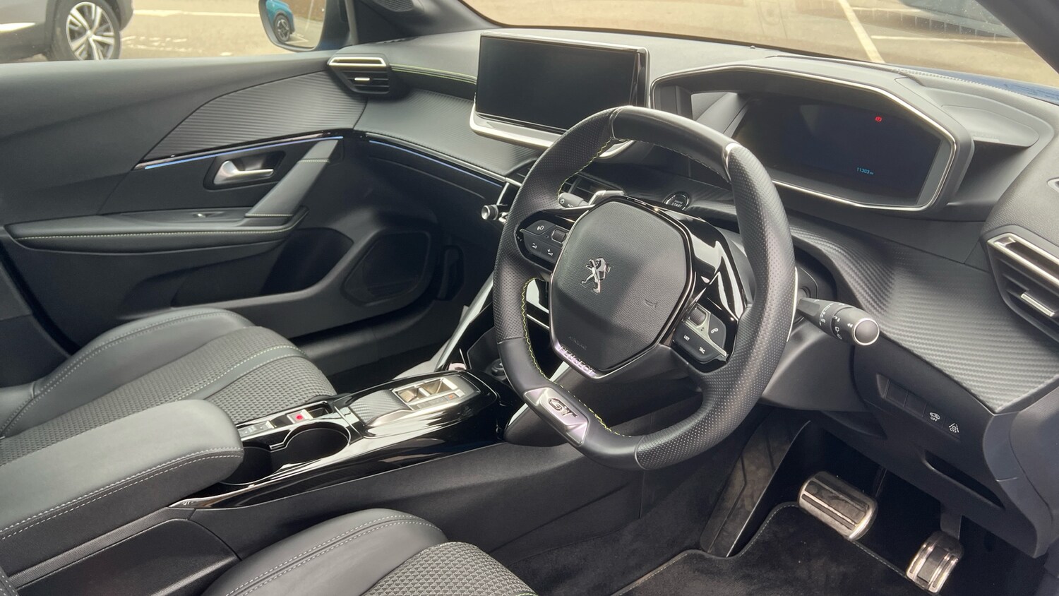 Used Peugeot 208 2023 for sale - 77988981: Photo 11