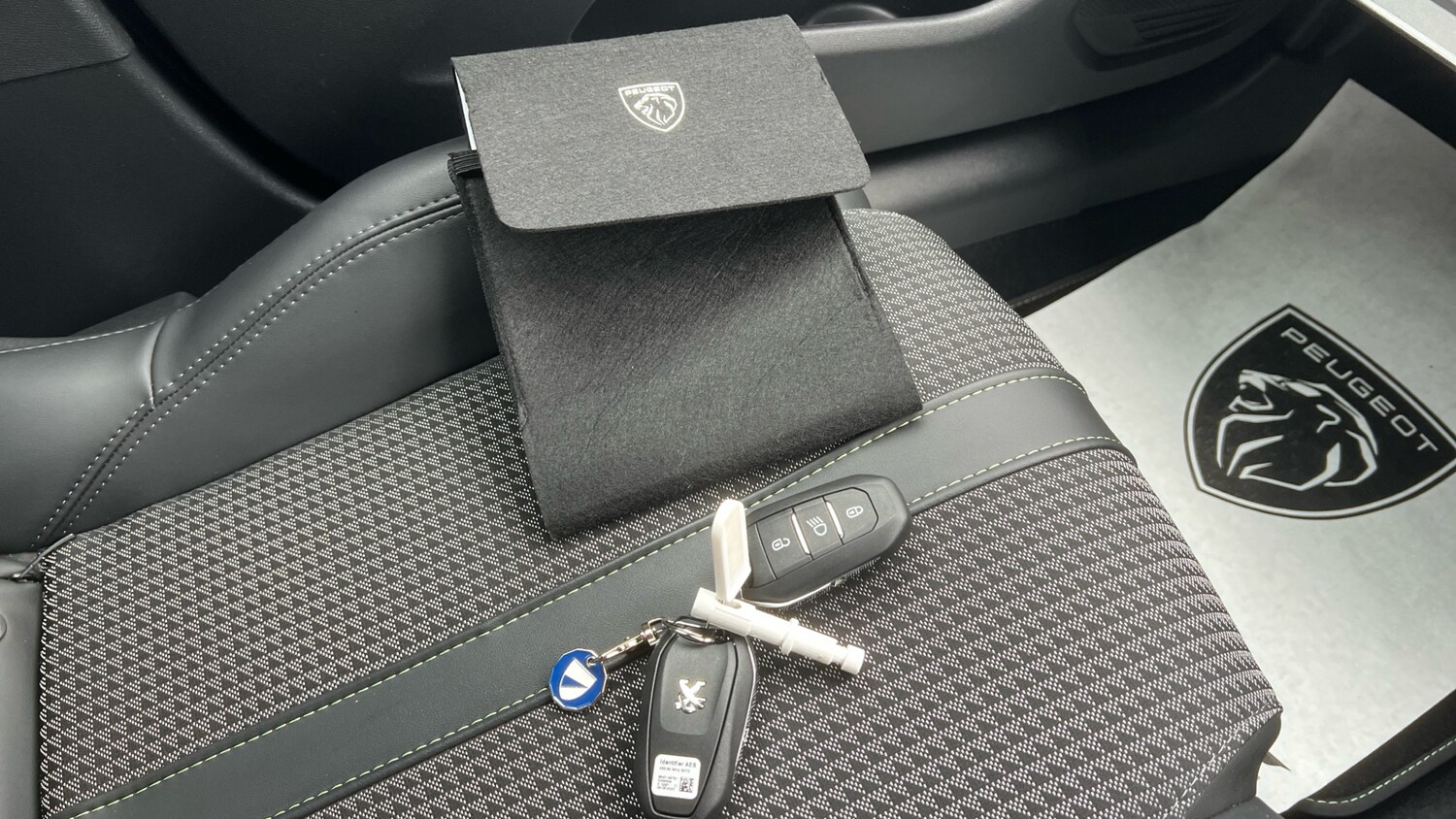 Used Peugeot 208 2023 for sale - 77988981: Photo 19