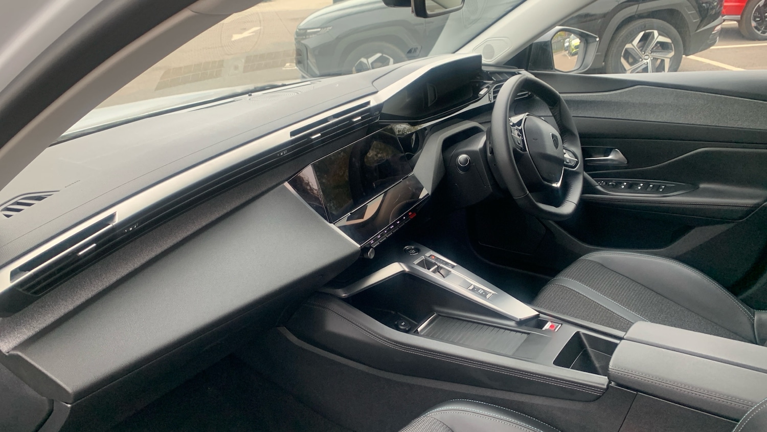 Used Peugeot 308 2024 for sale - 76273597: Photo 9