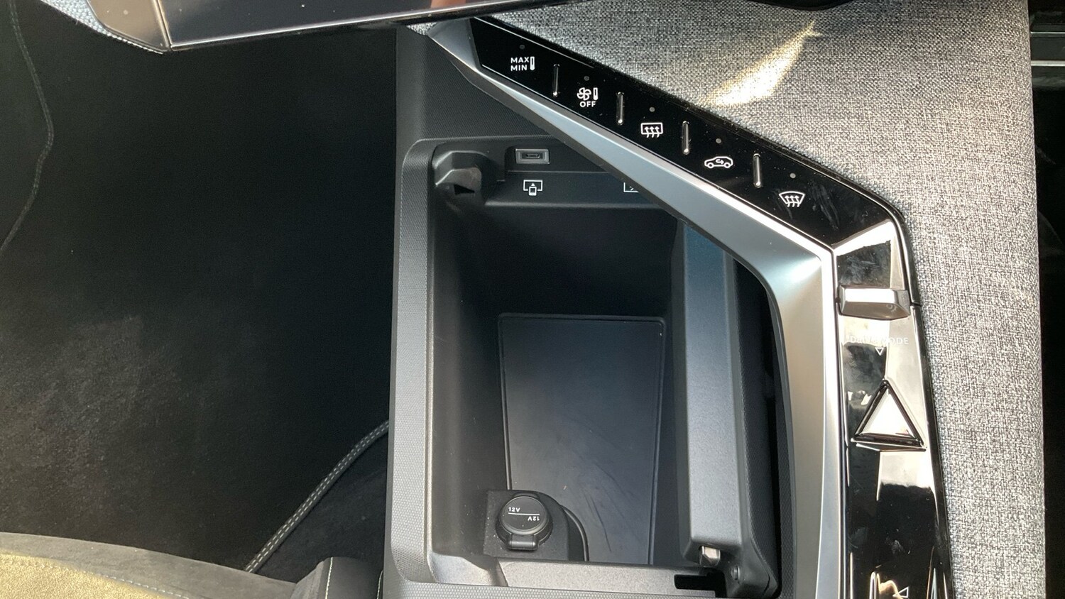 Vehicle 44