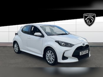 Used Toyota Yaris 2021 for sale - 75638470: Photo