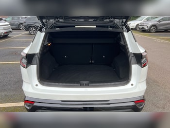 Used Renault Austral 2024 for sale - 77377944: Photo