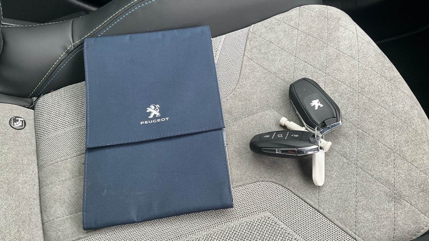 Used Peugeot 208 2021 for sale - 76879232: Photo 19