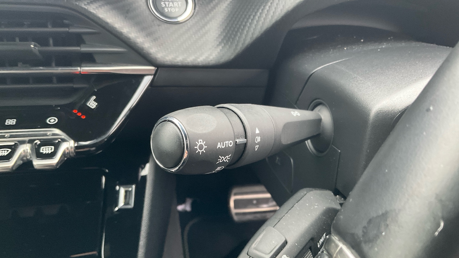 Used Peugeot 208 2021 for sale - 76879232: Photo 25