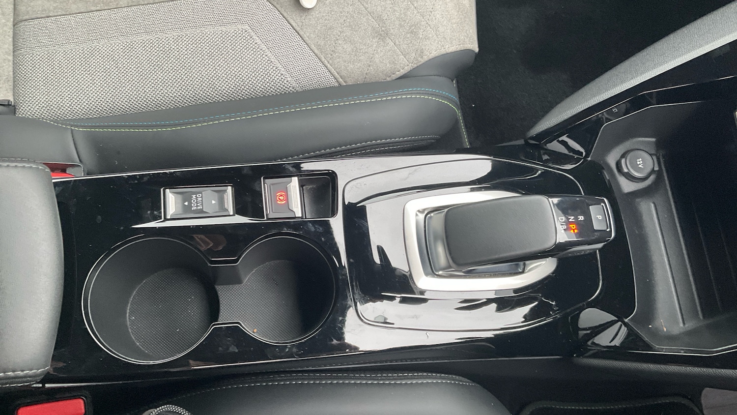 Used Peugeot 208 2021 for sale - 76879232: Photo 30