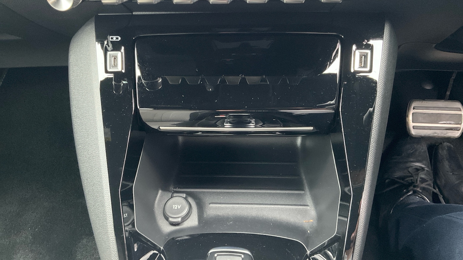 Used Peugeot 208 2021 for sale - 76879232: Photo 33