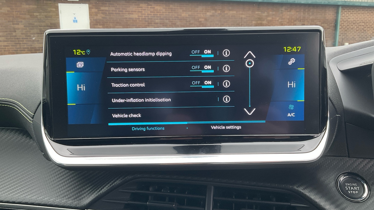 Used Peugeot 208 2021 for sale - 76879232: Photo 42