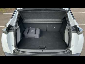 Used Peugeot 2008 2023 for sale - 74729497: Photo